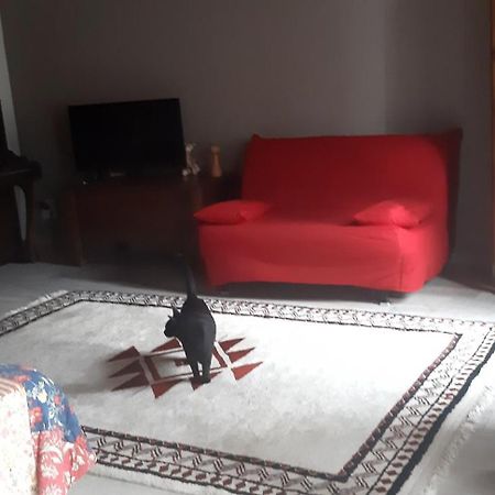 Bed and Breakfast La Girafe Bleue Lunas  Екстер'єр фото