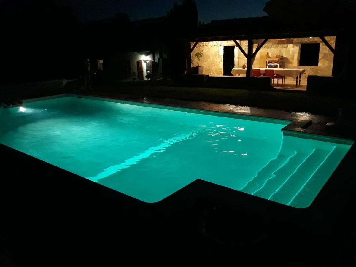 Bed and Breakfast La Girafe Bleue Lunas  Екстер'єр фото