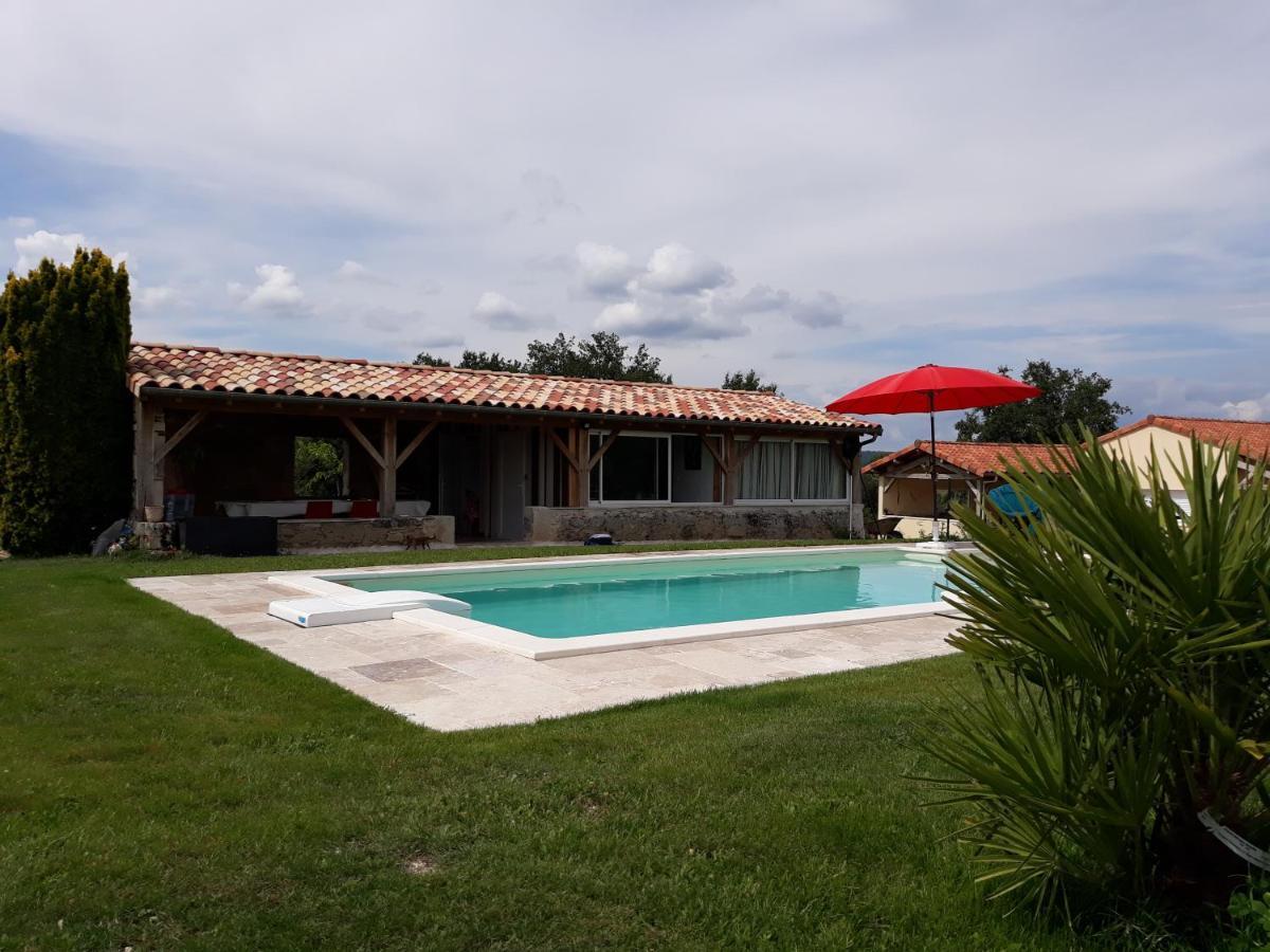 Bed and Breakfast La Girafe Bleue Lunas  Екстер'єр фото